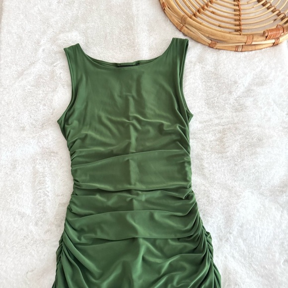 Norma Kamali x Kamalikuture Green Ruched Bodycon Cocktail Dress Sleeveless - Picture 6 of 11